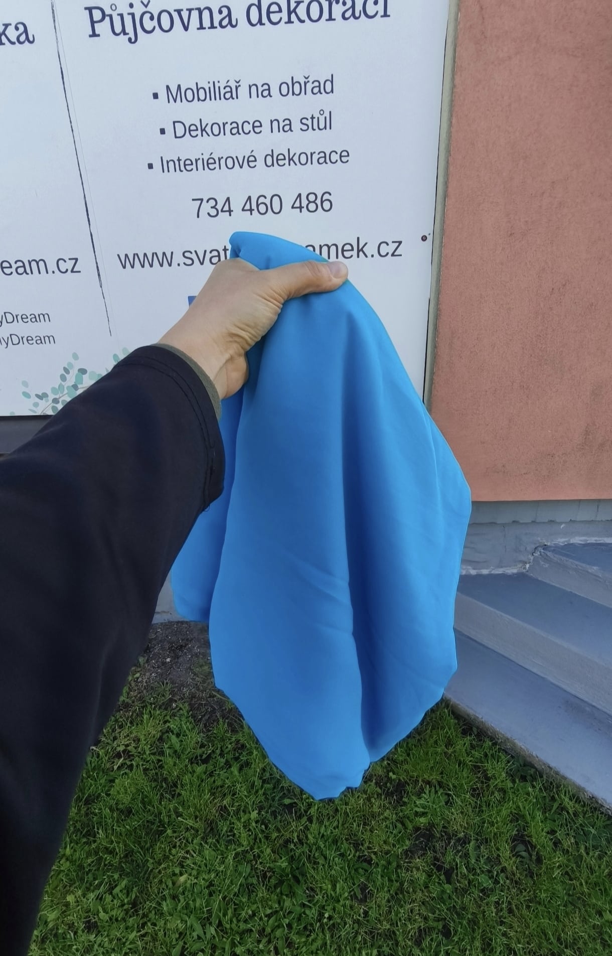 Dekorační voál - 10 m azurová modř